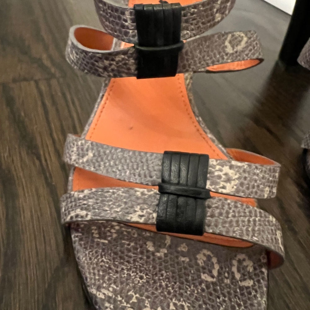 Via Spiga Python pattern sandals - Picture 3 of 6